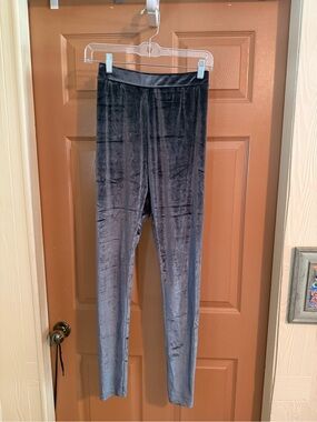 Two pairs of Zara velvet leggings!